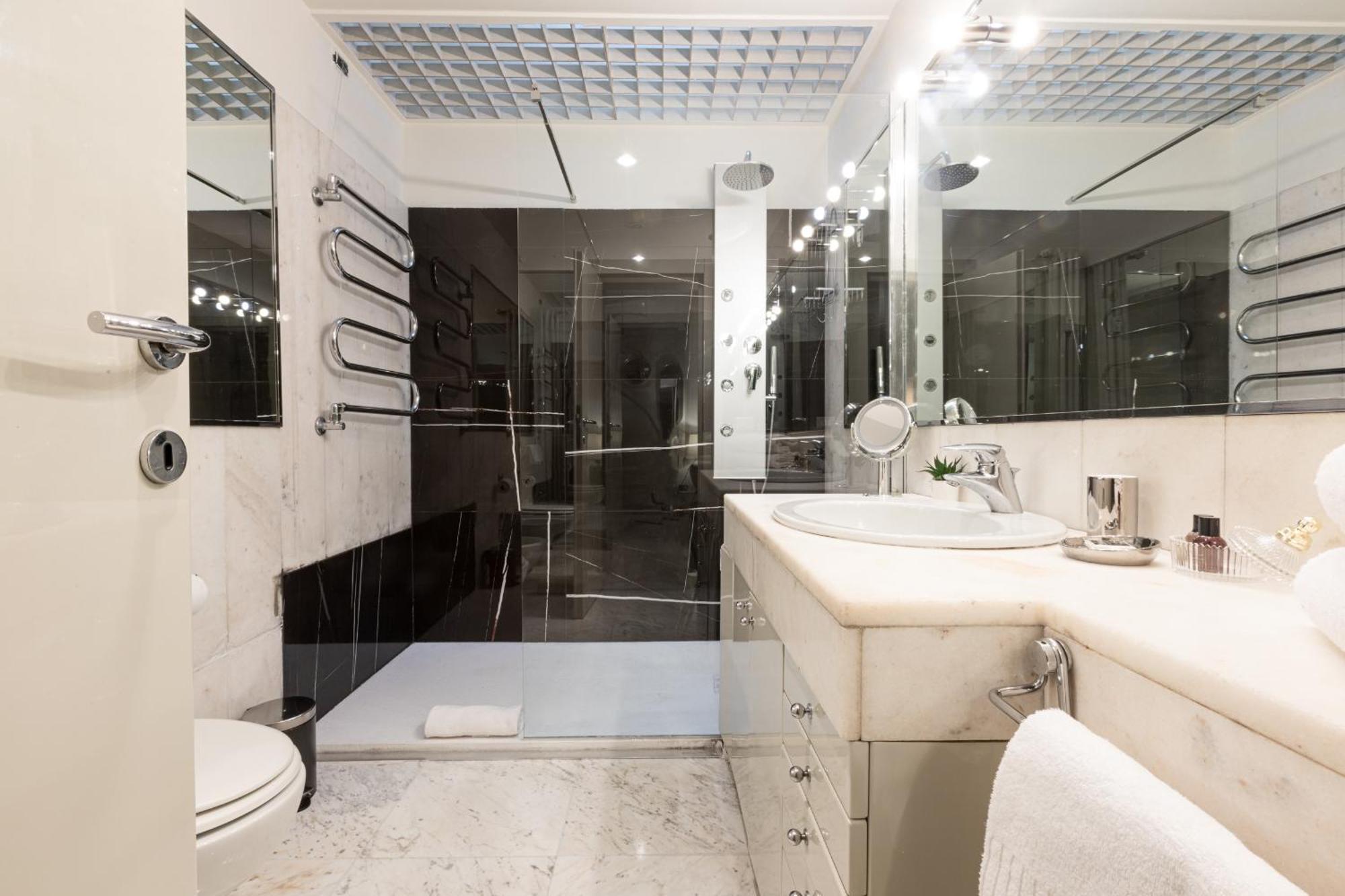 מילאנו Monte Napoleone Split-Level Terrace Apartment - Top Collection מראה חיצוני תמונה