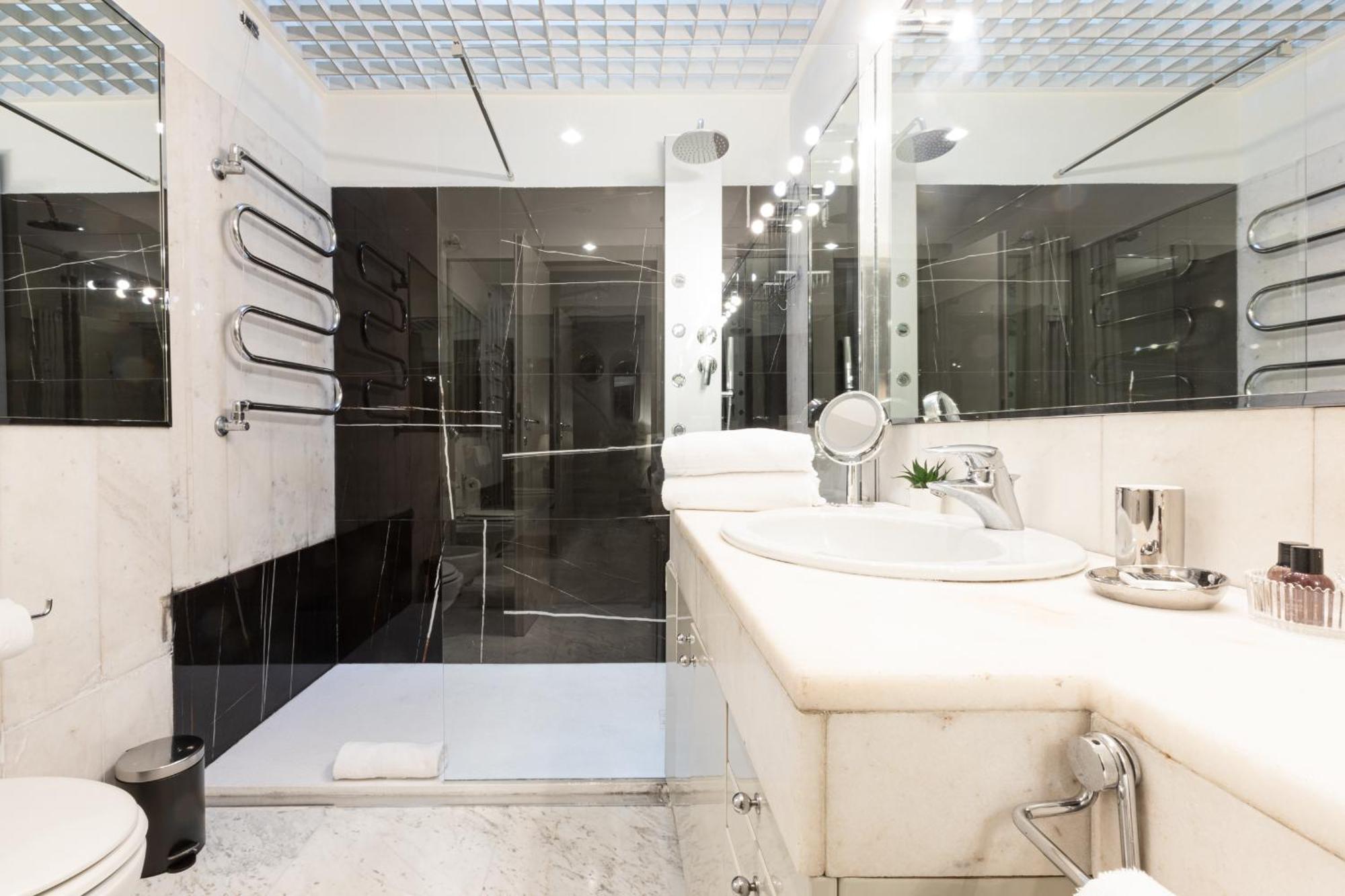 מילאנו Monte Napoleone Split-Level Terrace Apartment - Top Collection מראה חיצוני תמונה