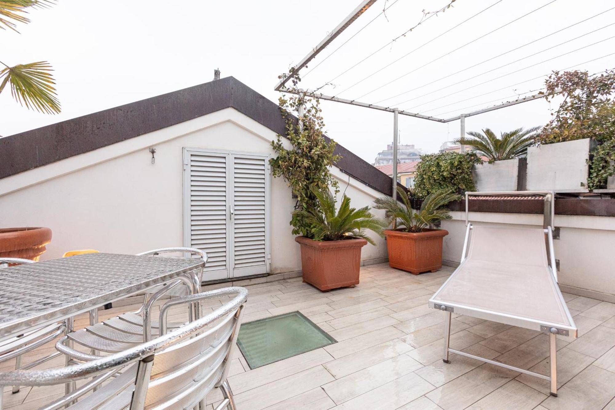 מילאנו Monte Napoleone Split-Level Terrace Apartment - Top Collection מראה חיצוני תמונה
